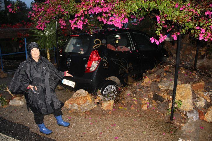 Bodrum'u yağmur yağmadan sel götürdü!  G1