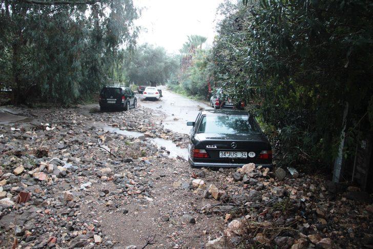 Bodrum'u yağmur yağmadan sel götürdü!  G5
