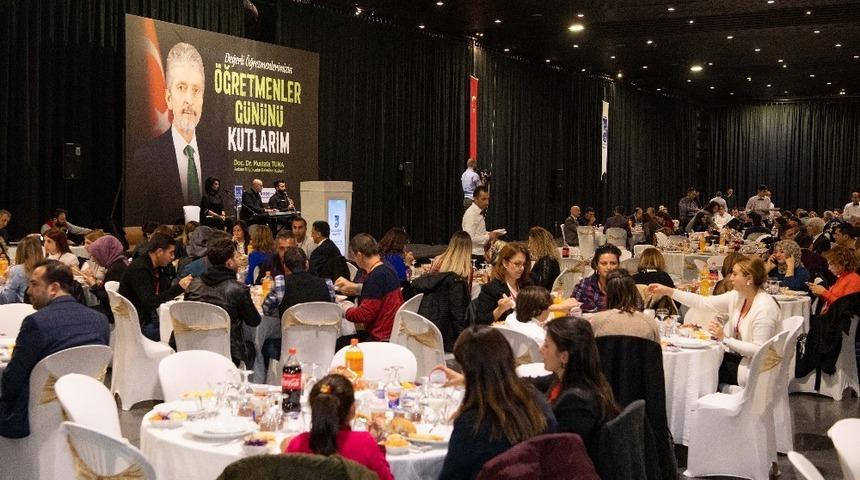 &Ouml;ğretmenler başkentte buluştu