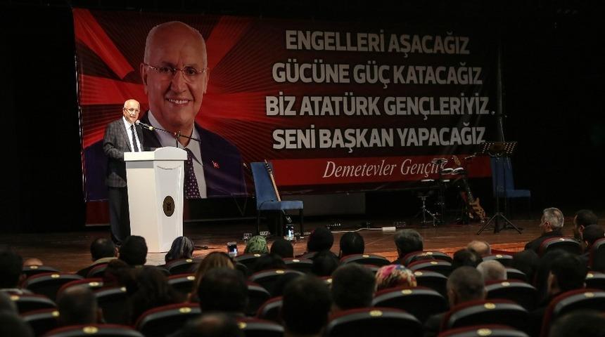 Demetevler Gen&ccedil;likten Yaşar&rsquo;a destek konseri