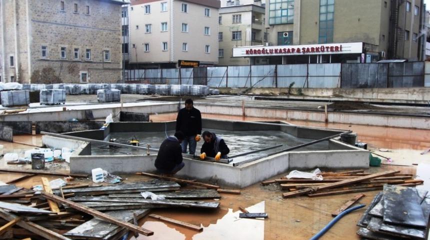 Saray Bahçesi şekilleniyor