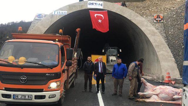 Asırlık projede 2,5 saatlik yol 1 saat 10 dakikaya düştü