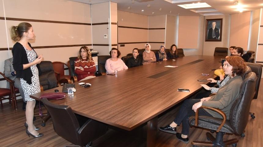 Kartepe&rsquo;de diyabetle m&uuml;cadele eğitimi veriliyor