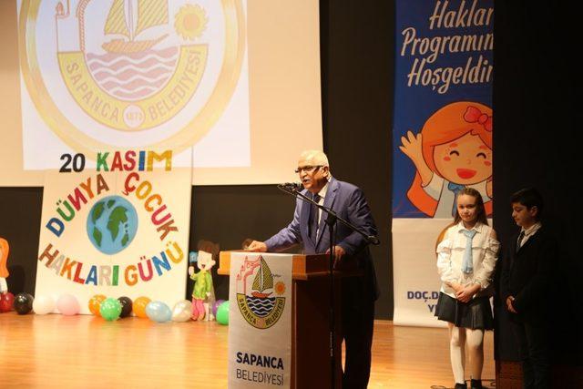 Sapanca’ da ‘Dünya çocuk hakları günü’ kutlandı