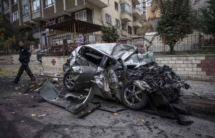 Freni boşalan kamyon, ortalığı savaş alanına çevirdi  G1