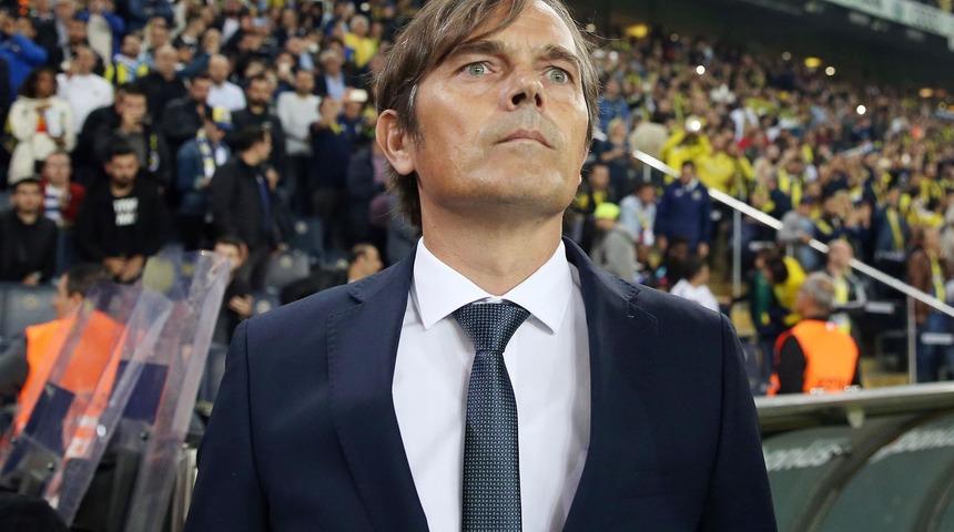 Fenerbah&ccedil;e Cocu'nun s&ouml;zleşmesine son vermek i&ccedil;in 31 Mayıs 2019'u bekliyor!