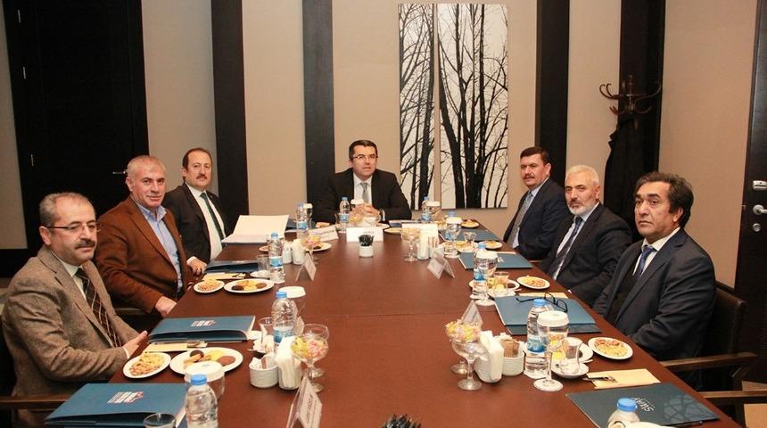 KUDAKA y&ouml;netimi, &lsquo;Milli Teknoloji ve G&uuml;&ccedil;l&uuml; Sanayi&rsquo; g&uuml;ndemiyle toplandı