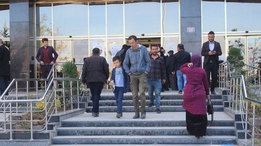 Hastalar MHRS ve Alo 182&rsquo;ye teşvik ediliyor