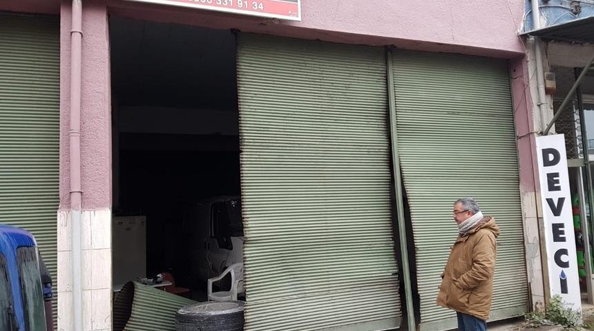 Fırlayan tekerlek işyerine girdi