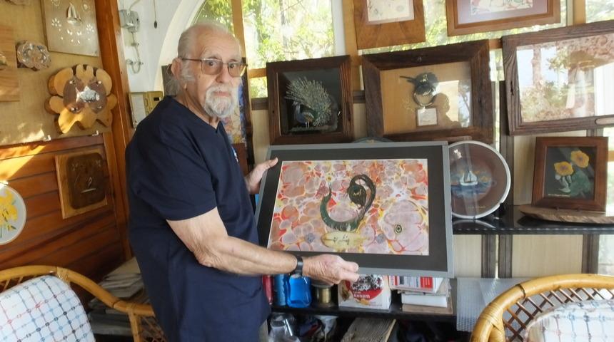 Yıllarca neşter tutan eller şimdi sanat &uuml;retiyor