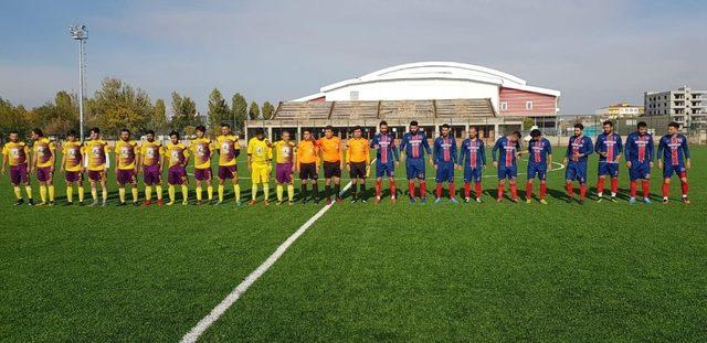 3 maçta 17 gol atan Sason Gençlik Spor, grubunda lider