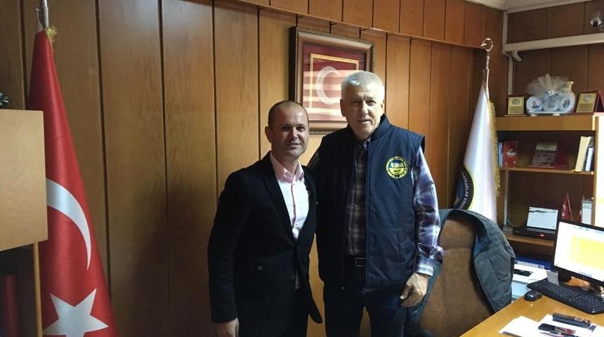 CHP&rsquo;li Onur Ko&ccedil;analı, Bornova&rsquo;yı karış karış geziyor, ziyaretler yapıyor