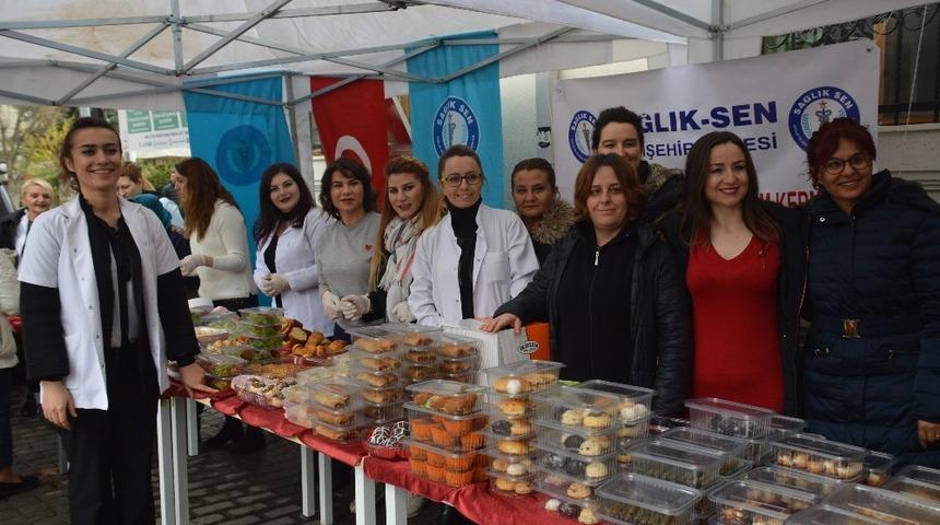 Sağlık Sen&rsquo;li kadınlardan kermes