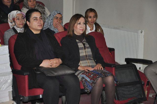 Yüksekova’da ’’Kadına Yönelik Şiddetle Mücadele ve Toplumsal Cinsiyet’’ semineri