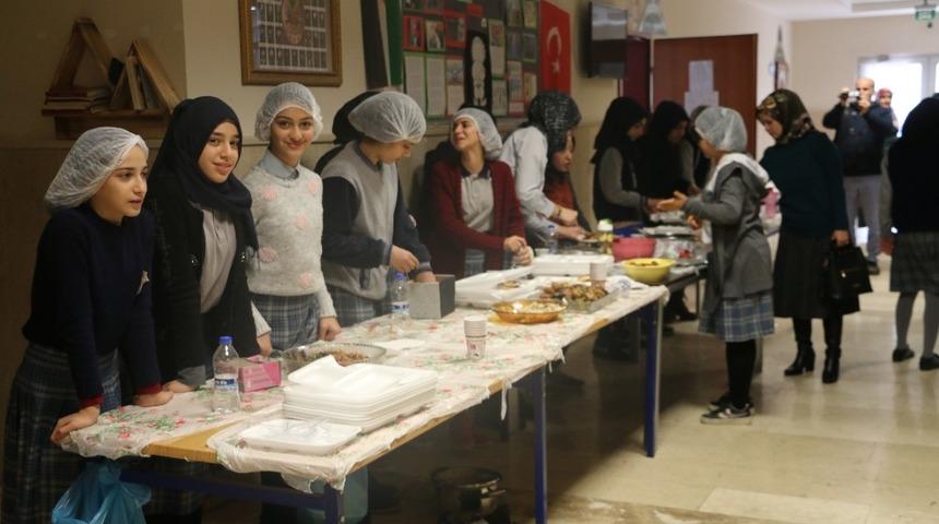 Siirtli &ouml;ğrenciler Yemenli kardeşlerini unutmadı