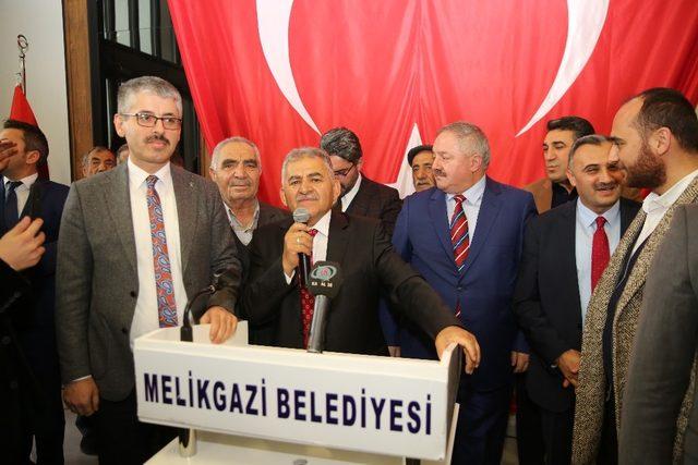 Melikgazi’de kokteyl ile teşekkür