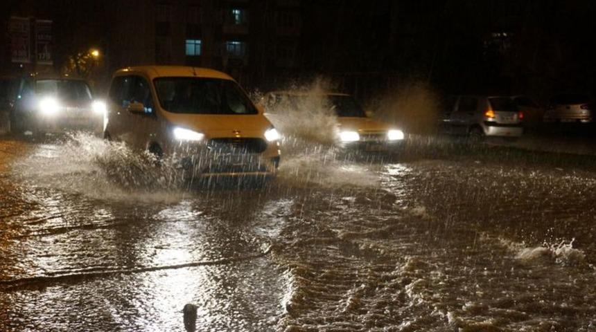 Edirne Valiliği duyurdu: Okullar 1 gün tatil edildi