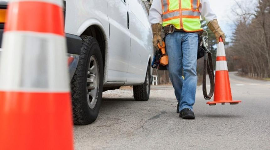 Evinin önüne arabalarını park edenlere ceza mı geliyor? Flaş iddia