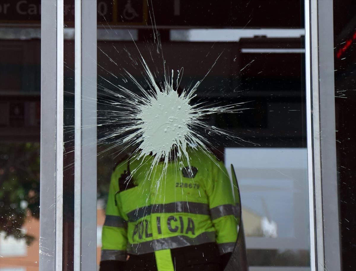 Kolombiya'da h&uuml;k&uuml;met karşıtı g&ouml;steri