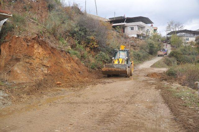 ASKİ Nazilli’deki çalışmaları sürdürüyor