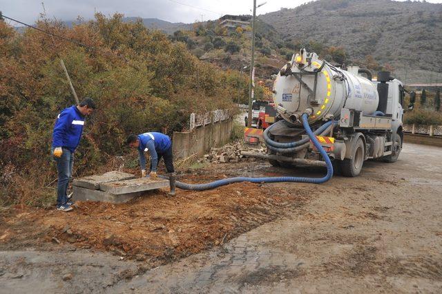 ASKİ Nazilli’deki çalışmaları sürdürüyor