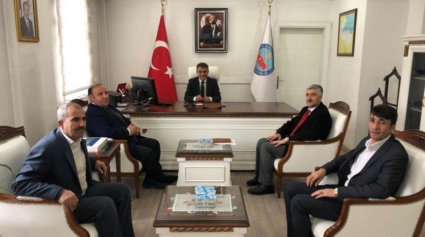 Beştepe’den dönen muhtarlardan Kaymakam Özkan’a ziyaret