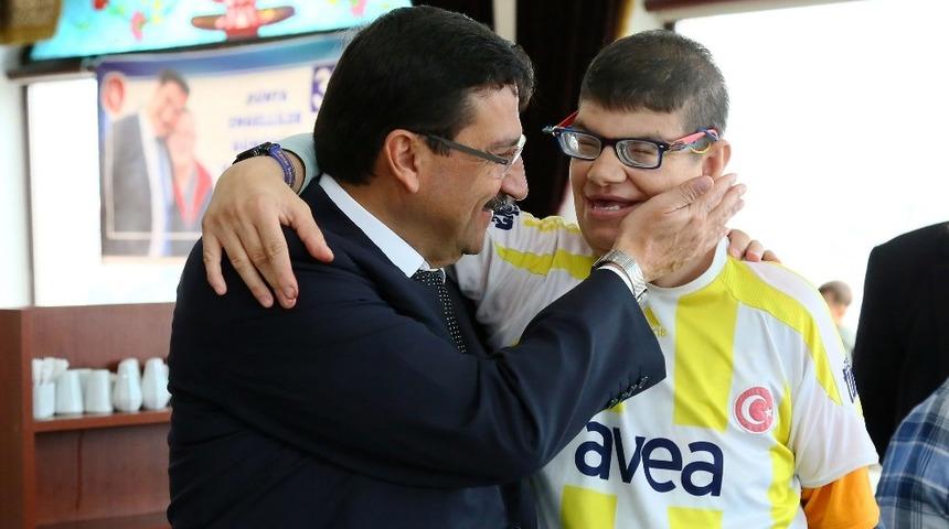 &lsquo;Engelsiz Ke&ccedil;i&ouml;ren&rsquo;de D&uuml;nya Engelliler G&uuml;n&uuml; etkinliği