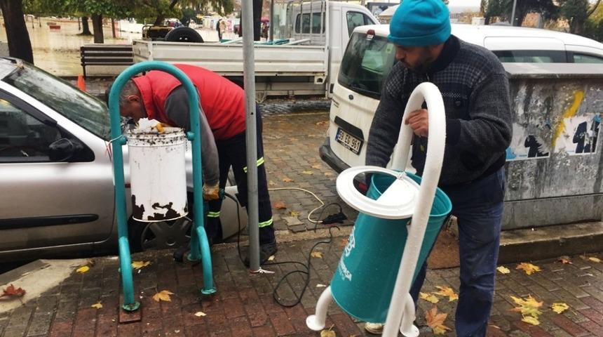 Yıpranan &ccedil;&ouml;p kutularına bakım