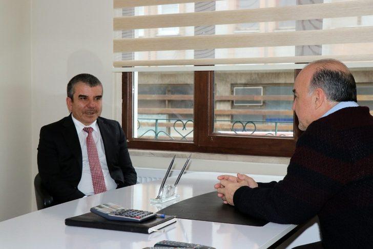 Başkan aday adayı Özüm: "Belediyecilik emek ister" G4