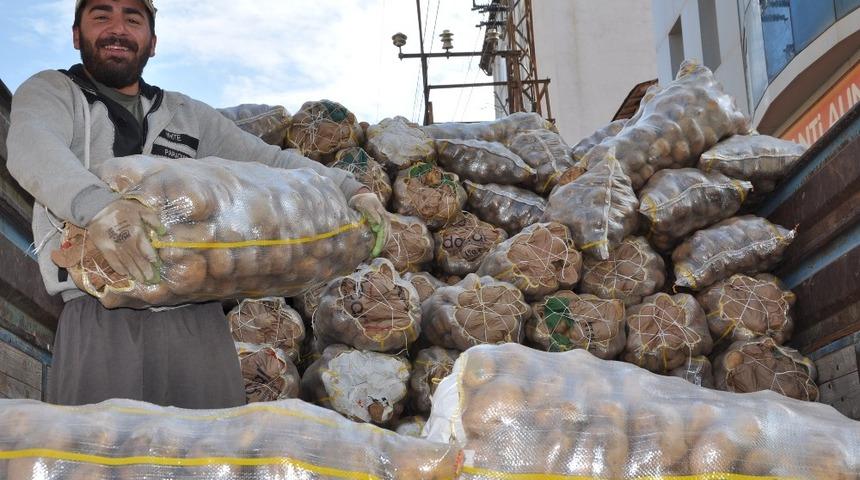 Kış mevsiminin vazge&ccedil;ilmezi patatese rağbet