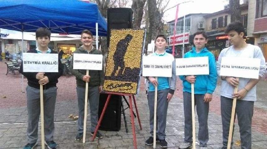 Bursa'da 1700 zeytinle Atatürk portresi yaptılar