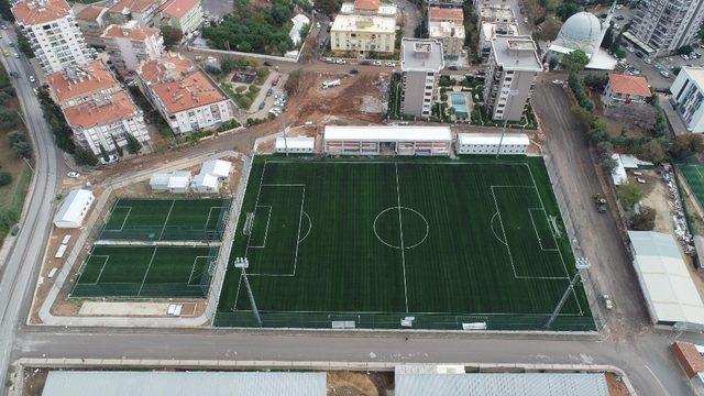 Efsaneler, Buca Belediyesi Spor Tesisleri’nin açılışındaki maçta buluşacak