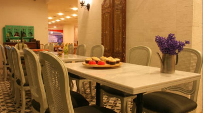 Şapkalı Kadın'ın Lezzetleri