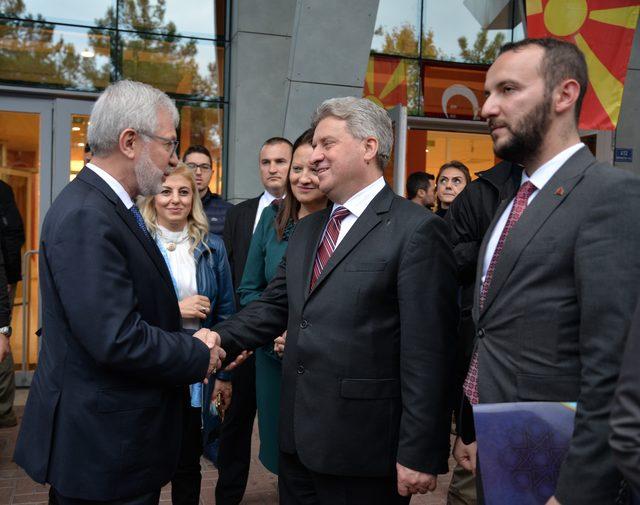 Makedonya Cumhurbaşkanı Ivanov, Bursa'da üniversitelilerle buluştu