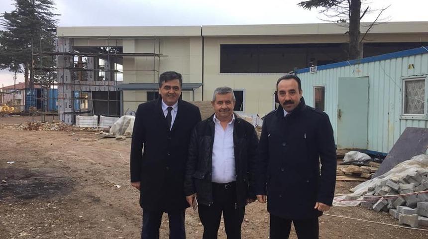 Başkan Yal&ccedil;ın Gen&ccedil;lik Merkezi &ccedil;alışmalarını yerinde inceledi