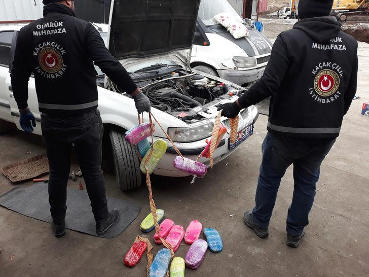 Araçla sınırı geçmek isterken yakayı ele verdi! Tam 7 milyon 140 bin lira G4