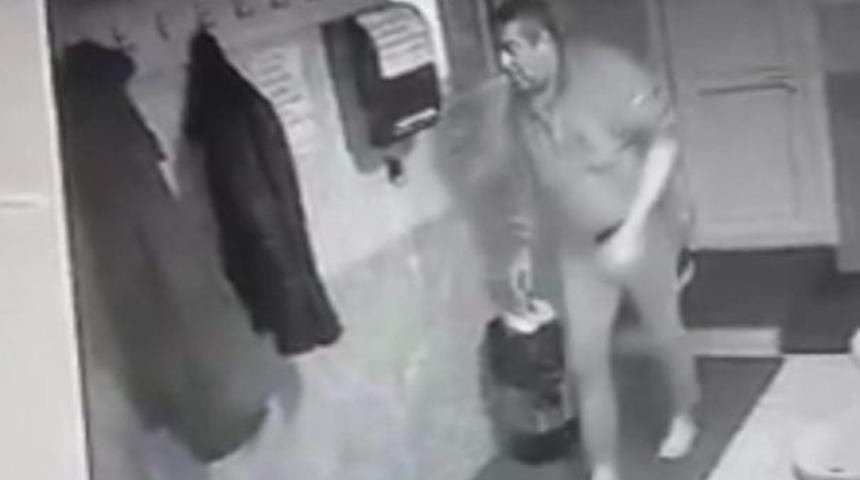 İstanbul Sultangazi'de 'kadrolu' cami hırsızı son işinde kameralara yakalandı