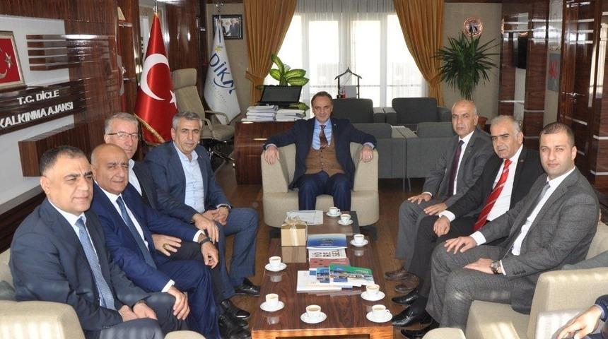 Nusaybin&rsquo;deki STK&rsquo;lardan DİKA&rsquo;ya teşekk&uuml;r ziyareti