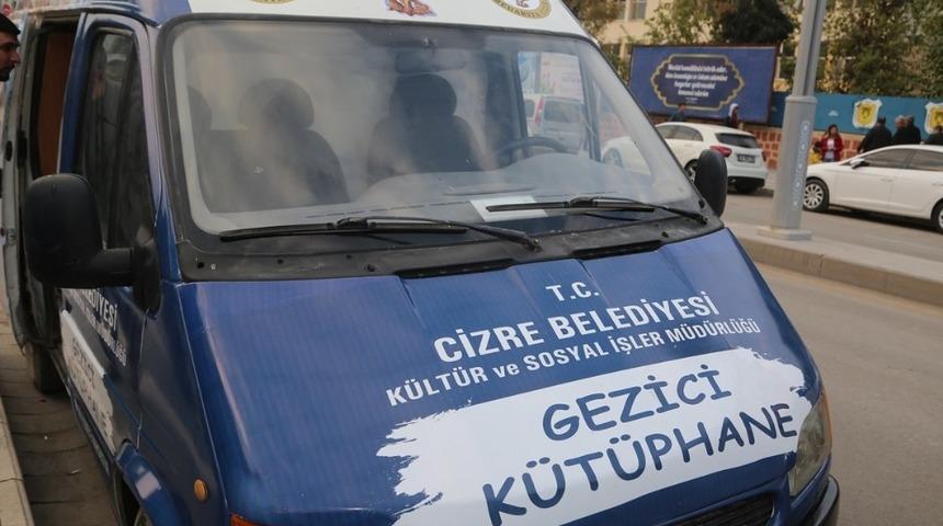 Cizre&rsquo;de Gezici K&uuml;t&uuml;phane Aracı Hizmete Girdi