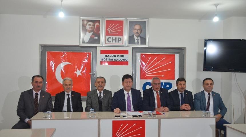 Bilecik Milletvekili T&uuml;z&uuml;n&rsquo;den eğilim yoklaması &ouml;ncesi a&ccedil;ıklama