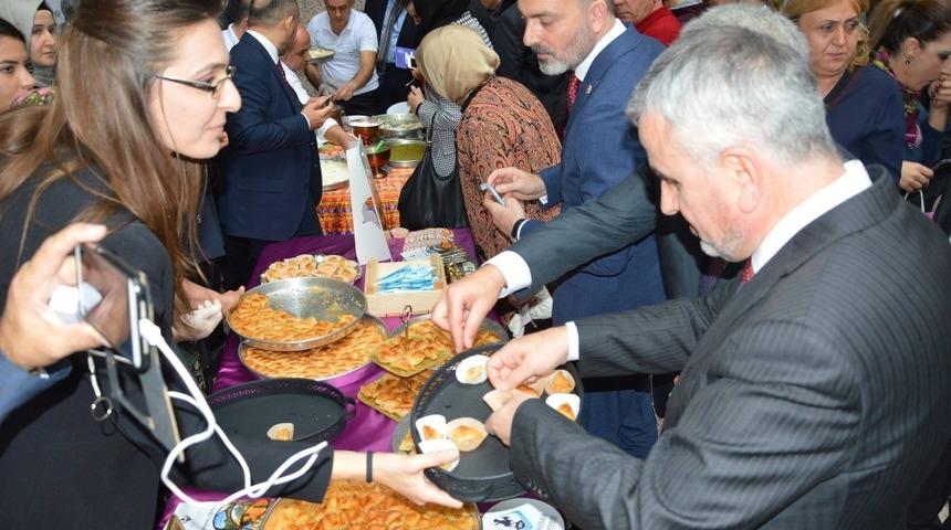 Tescilli Sivrihisar Muska Baklavası kapış kapış t&uuml;ketildi