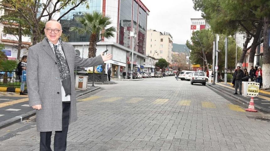 Başkan Erg&uuml;n Soma&rsquo;da