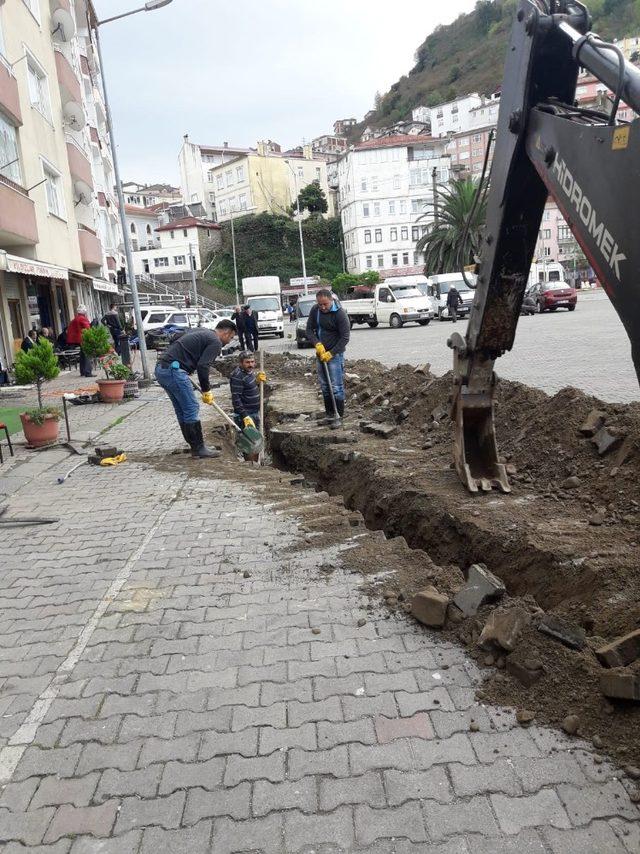 Tirebolu’da altyapı ve üstyapı çalışmaları tüm hızıyla sürüyor