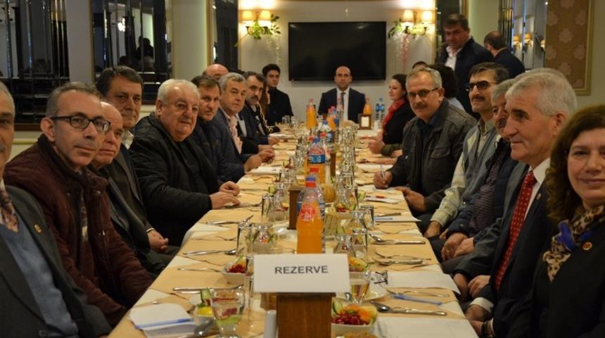 Biga Kaymakamı Can, muhtarlarla bir araya geldi