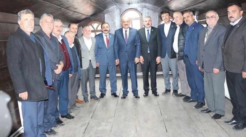 Belediye Başkanı Tahsin Babaş&rsquo;tan Muhtarlara ziyaret