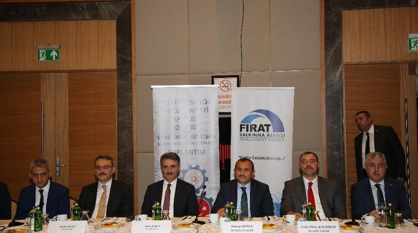 Malatya&rsquo;da Milli Teknoloji ve G&uuml;l&uuml; Sanayi &ccedil;alıştayı