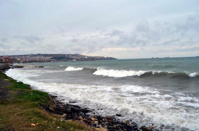 Tekirdağ'da fırtına; eğitim uçuşları iptal edildi (2)