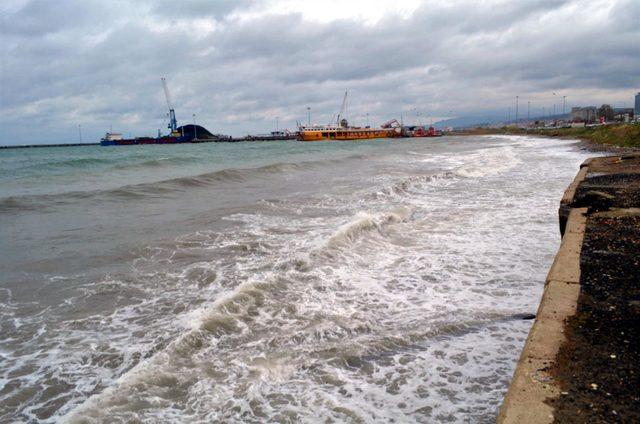 Tekirdağ'da fırtına; eğitim uçuşları iptal edildi (2)