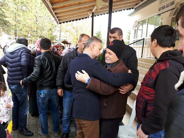 Ankara’da, kazada ölen anne ve oğlu toprağa verildi