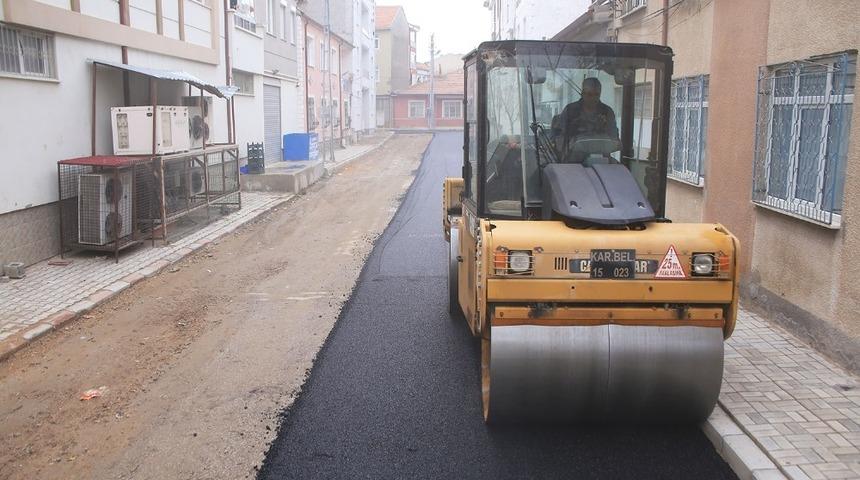 Karaman Belediyesi&rsquo;nde asfalt &ccedil;alışmaları